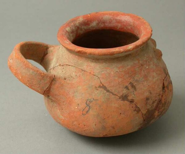 Clay vessel