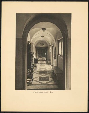 Landhaus Dr. Fritz Andreae, Berlin-Grunewald: Flur(Halle) im Erdgeschoss am Innenhof (aus: Alfred Breslauer, Ausgeführte Bauten 1897-1927)