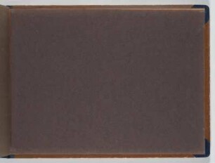 Hinterdeckel. Anpappblatt : Fotoalbum zum Rennsport in der DDR ab 1951. Kartoneinband mit Kordelbindung; 24,5 x 35 x 2 cm (1951). Dresden: SLUB/DF 2017.D.39