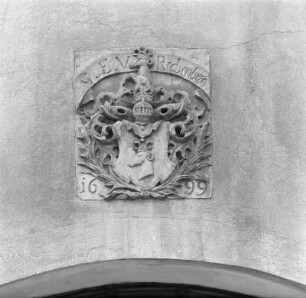 Bautzen, Wappen am Wohnhaus Burglehn 7 : Bautzen. Wappen am Wohnhaus Burglehn 7