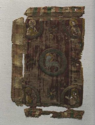 Festepistolar — Bucheinband mit Seide bezogen — Agnus dei umgeben von den vier Aposteln