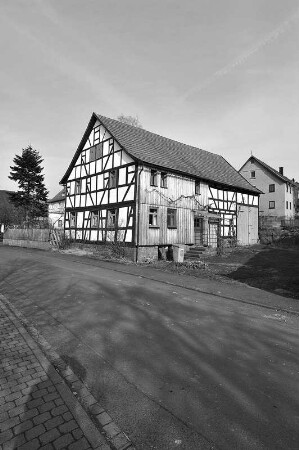 Streckhof; Schlitz, Schulhausstraße 12
