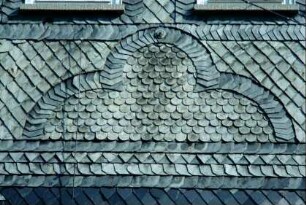 Ornament an einem Schieferhaus