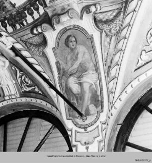 Freskenausstattung der Galleria : Deckendekoration : Abundantia (?)