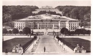Gesamtansicht Schönbrunn in Wien