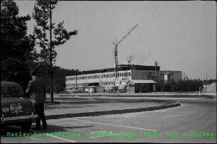 Außenansicht der Schule für Kerntechnik (SKT), von Nordosten