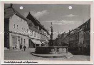 Arnstadt, Erfurter Straße und Hopfenbrunnen