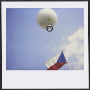 Heißluftballon mit tschechischer Flagge