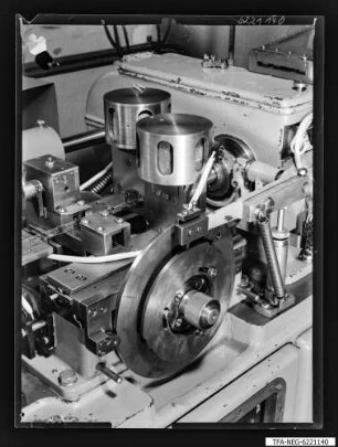 Gitterwickelmaschine, Bild 1; Foto 1962