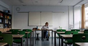 Warum begeht Helen Koch schweren Kraftwagendiebstahl?