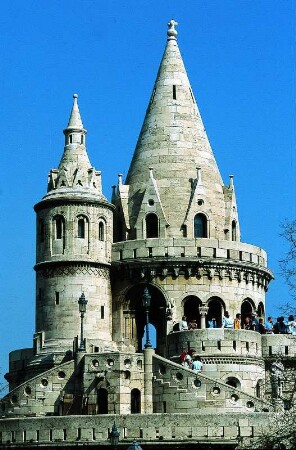 Budapest - Fischerbastei : Fischerbastei auf dem Burgberg. Aufgenommen in Budapest 2001