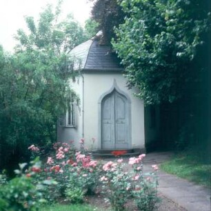 Marburg. Gartenpavillon am Brentanohaus