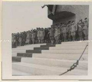 Centocelle, Staatsbesuch Adolf Hitlers in Italien vom 02. bis 10. Mai 1938, Flughafen, General Graziani und General de Bono bei den Vorführungen der "Faschistischen Jugend"