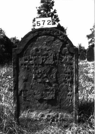 Grabstein 572