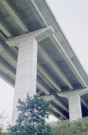 BW 684a, Talbrücke Bräubach