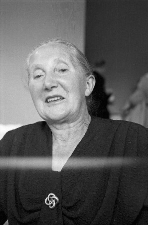 Badenweiler: die Alemannische Dichterin Lina Kromer