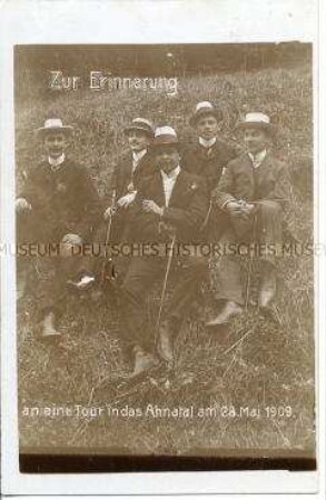 Erinnerungsfoto einer Wandergruppe