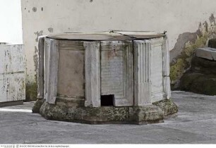Brunnen aus Spolien
