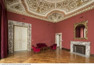 Palazzo Falconieri, Sala Rossa (Sala dei tre cerchi)