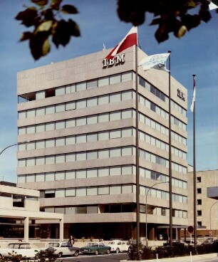 IBM Bürogebäude, 1962-1963