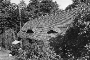 Boxberg/O.L.-Bärwalde. Mühle, Dach von Mühle und Wohnhaus