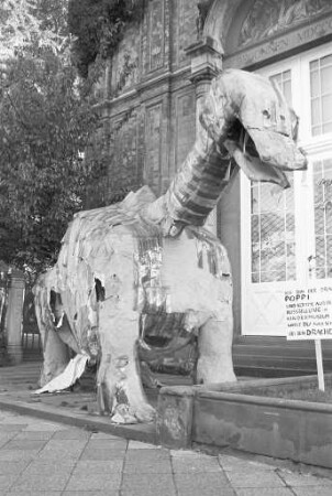 Staatliche Kunsthalle Karlsruhe. Ausstellung "Drachen zum Weinen und Lachen" im Kindermuseum