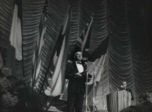 Alec Guinness