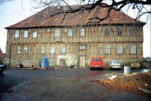 Edelhof, frühere Wasserburg vor der Sanierung