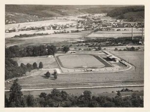 48, Universitätssportplatz, eingeweiht 1927