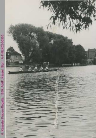 Kasseler Juniorinnen-Vierer bei der 6. Kasseler Frauen-Regatta, 1939