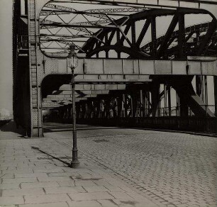 Hamburger Freihafen - Elbbrücke