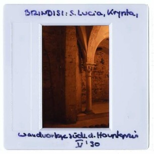 Brindisi, Kirche der Heiligen Dreifaltigkeit/ Santa Lucia : Krypta, Wandvorlage südl. der Hauptapsis