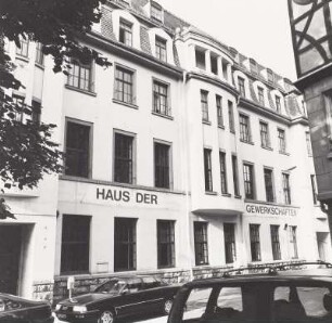 Haus der Gewerkschaften, ehemaliges Gasthaus "Zum Löwen"