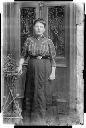 Portrait (Frau)