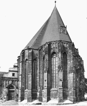 Halle (Saale), ehem. Augustiner-Chorherrenstiftskirche St. Moritz, Chor, von Osten; Conrad von Einbeck
