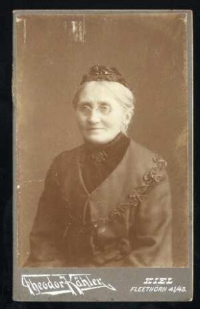 Frau Nissen (?)