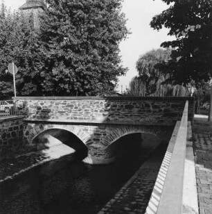 Emsbach-Brücke; Bad Camberg, Emsbach (Schulstraße)