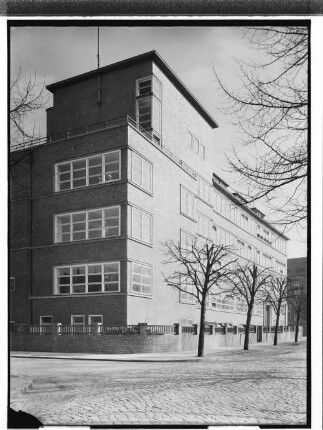 Schule Uferstraße (Hamburg-Hohenfelde): Teilansicht : SchumacherWV Nr. 267
