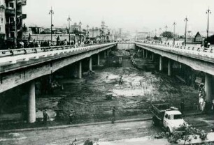 Straßenbrücken, 1956