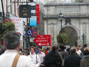 Passanten Grafton-Street, Zentrum von Dublin