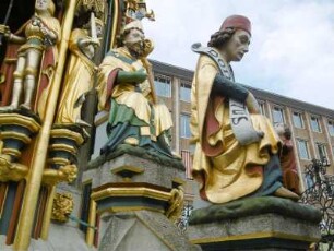 Nürnberg: Schöner Brunnen
