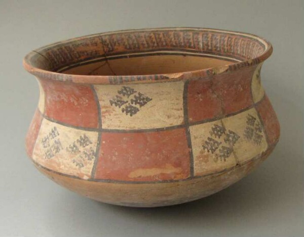 Clay pot