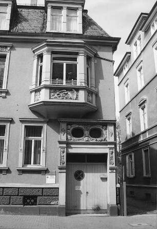 Gießen, Bahnhofstraße 46