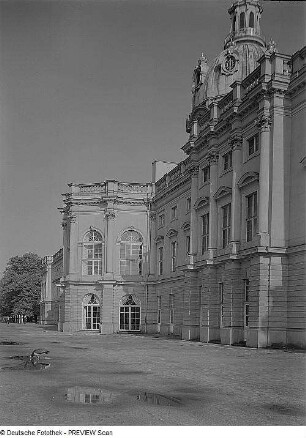 Berlin-Charlottenburg. Schloß (1695/1699), Mittelbau, Gartenseite