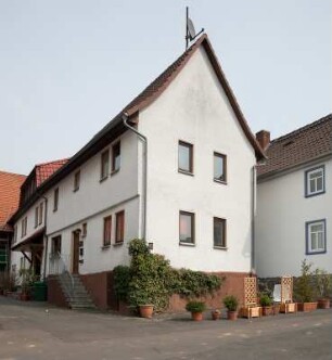 Hungen, Am Lindenberg 10