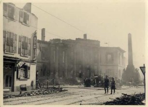 Zerstörungen Zweiter Weltkrieg - Luftangriff 2./3.09.1942. Markgräfliches Palais, Rondellplatz, Karl-Friedrich-Straße 23