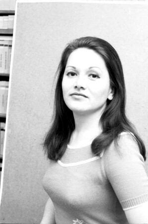 Freiburg: Atelier; Anna Petri, rumänische Opernsängerin