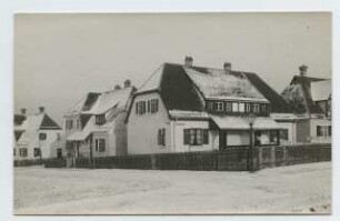 Gartenstadt Unterer Kuhberg, Ulm Saarlandstraße 24, 22 / Ecke »Beim Riedfleck»: Außenansicht