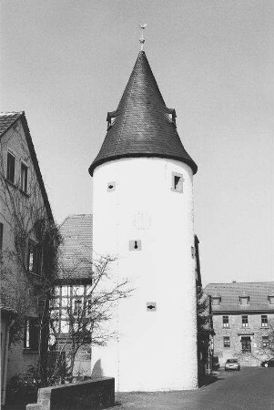 Wehrturm (Stadtbefestigung); Gelnhausen, Am Lindenbrunnen 23, Hintergasse