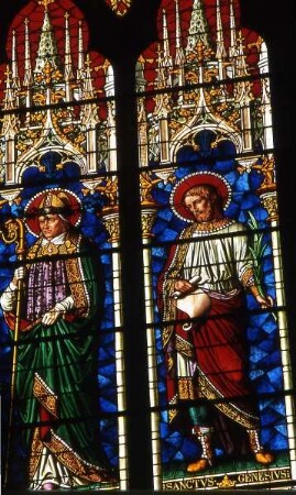 Arles - Glasfenster : Glasfenster in der Kirche von Arles, aufgenommen 2001